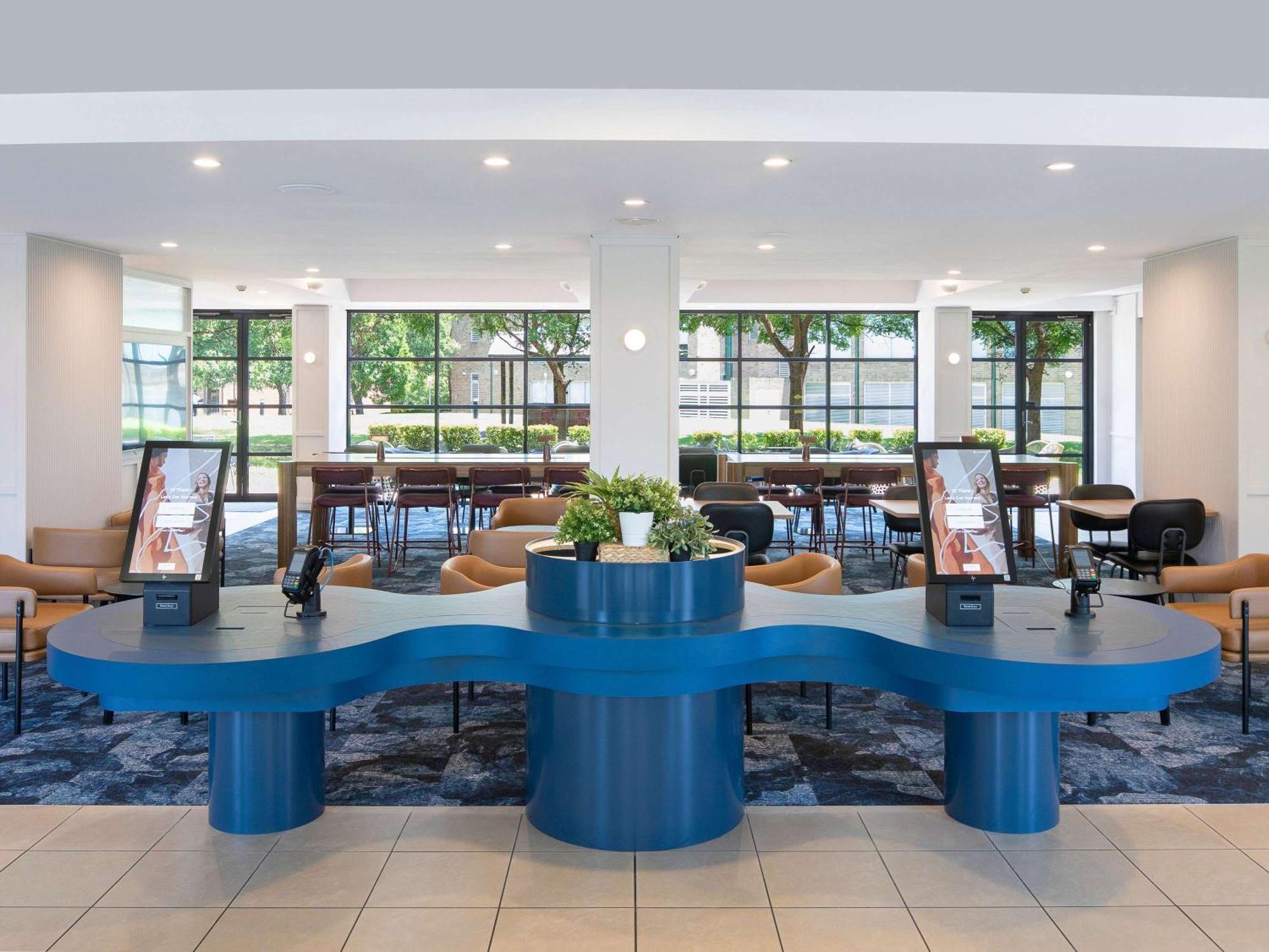 Mercure Sydney Macquarie Park Екстериор снимка