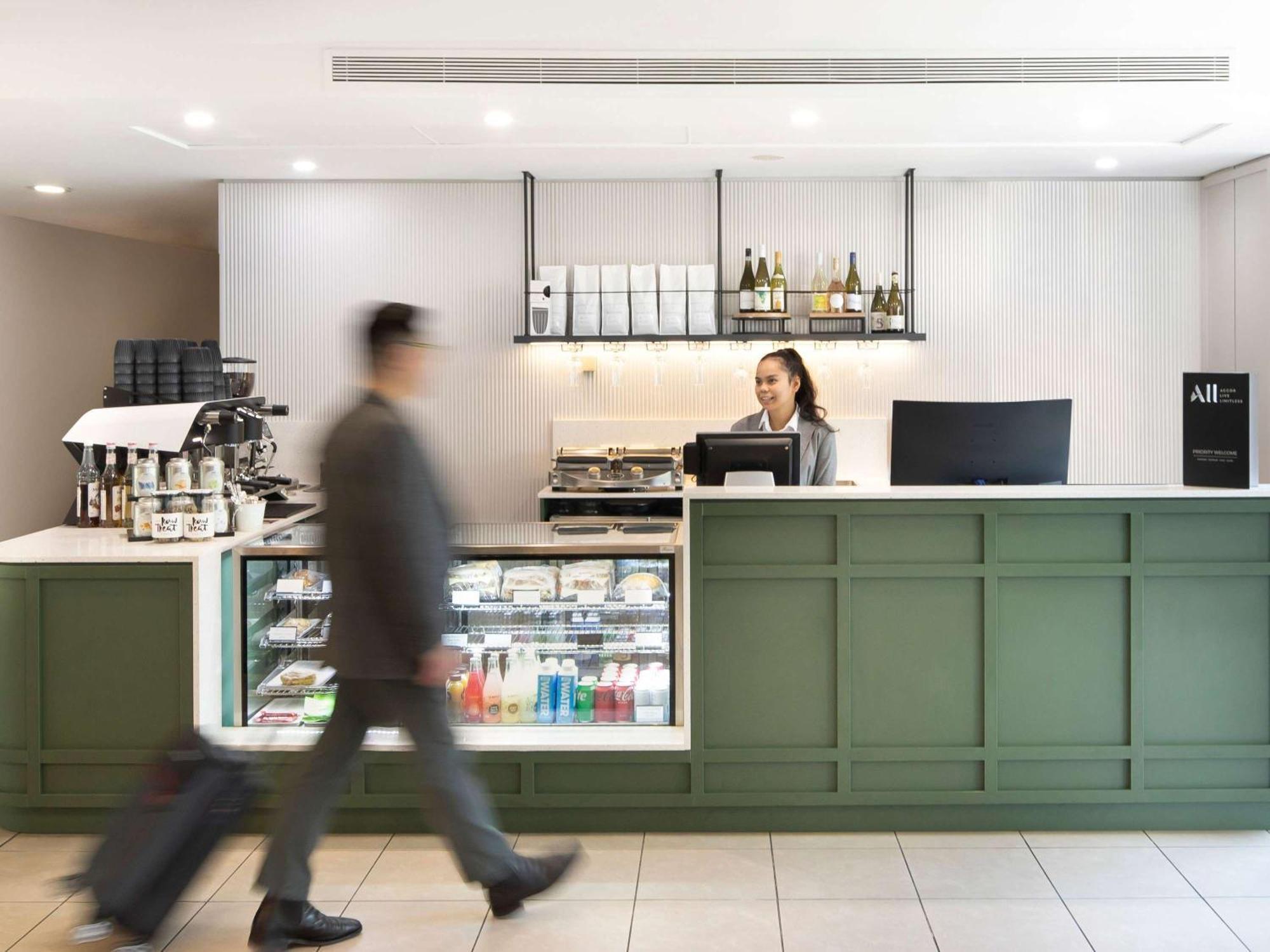 Mercure Sydney Macquarie Park Екстериор снимка
