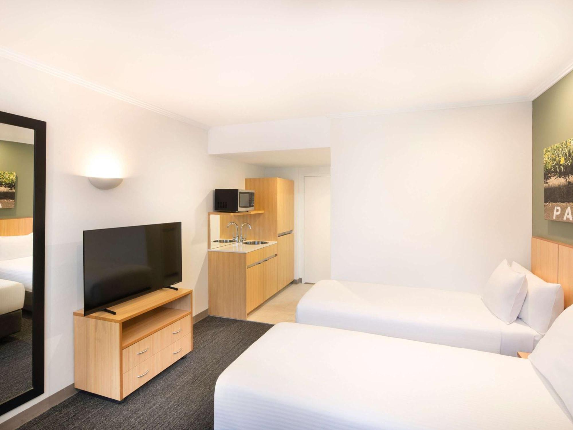 Mercure Sydney Macquarie Park Екстериор снимка